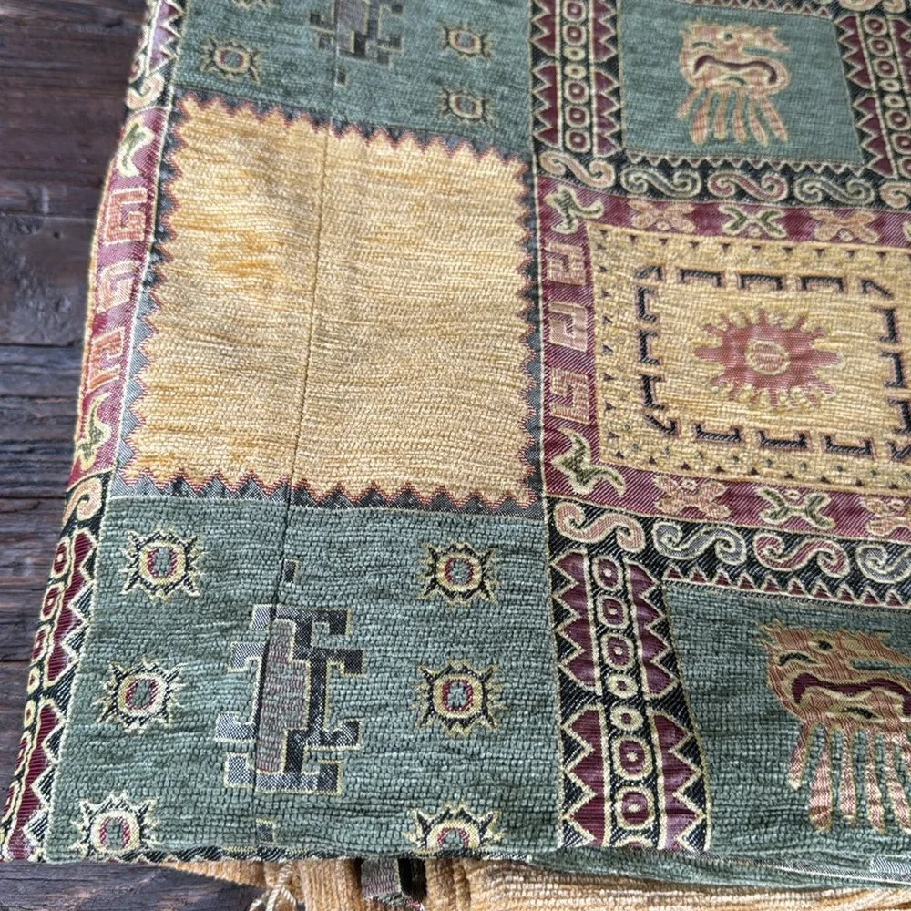The Loom Alaska Native American tapestry king size spread w/ one pillow sham EUC